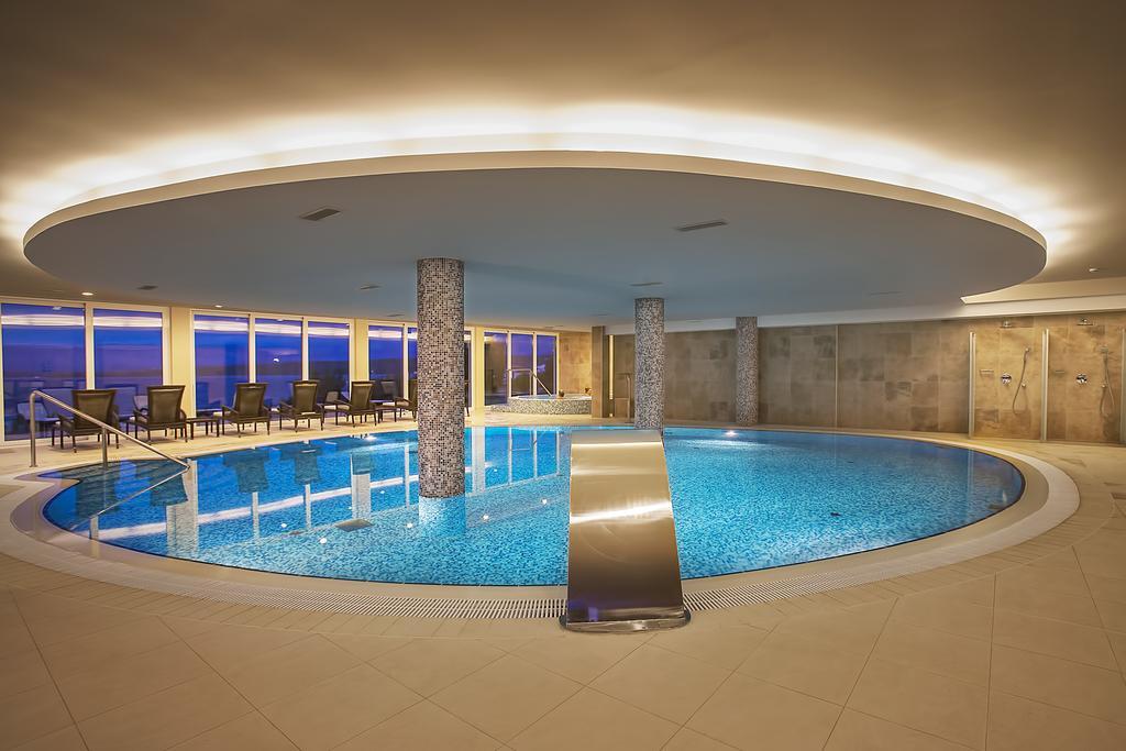 Spa & Wellness Hotel Pinia Malinska Kültér fotó